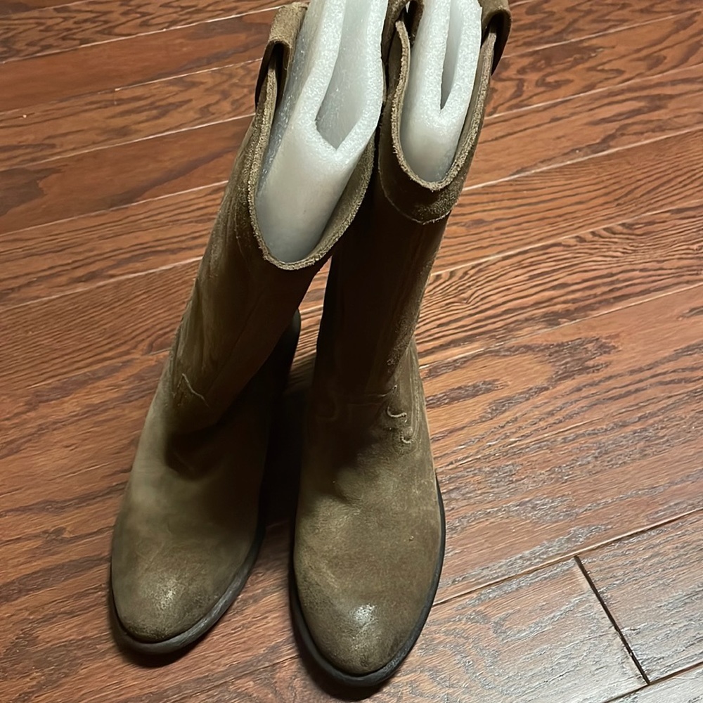Jessica Simpson Rosanna Suede Boots